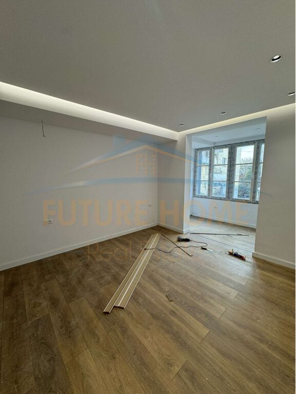 Qera, Ambient Biznesi, Shkolla e Baletit. 1,200 €,UNA46753