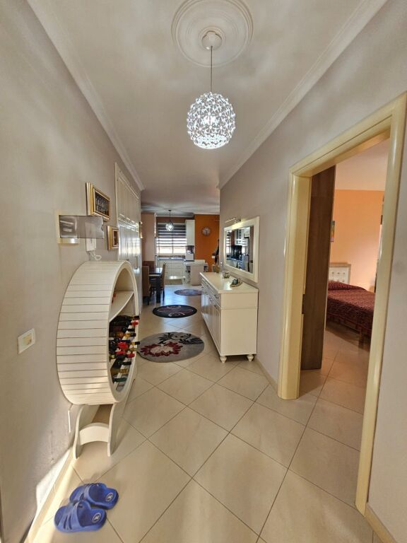 🏡 JEPET ME QERA APARTAMENT 2+1 PRANE KAZAZIT