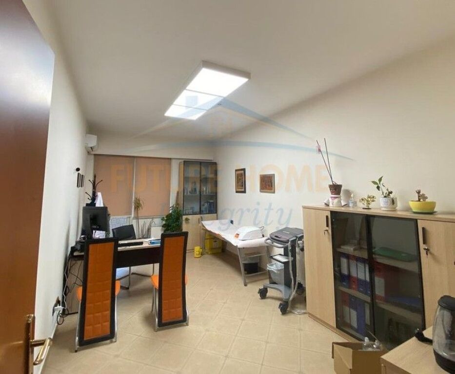 Affitto, Locale Commerciale, Myslym Shyri, Tirana.