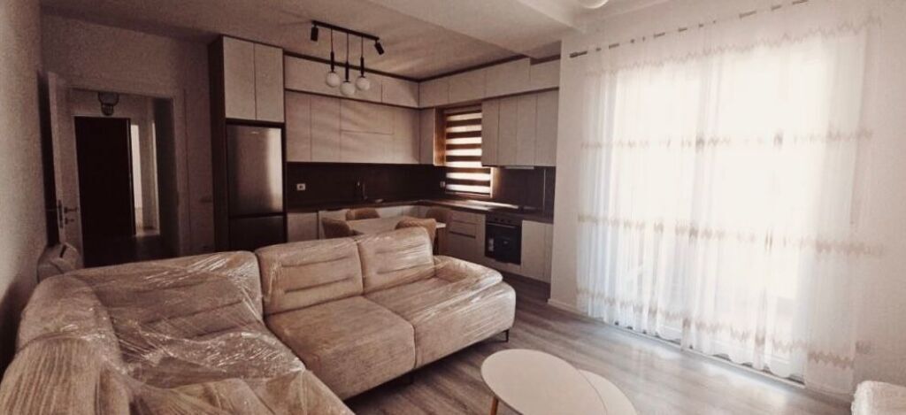 Apartment 2+1 Paskuqan