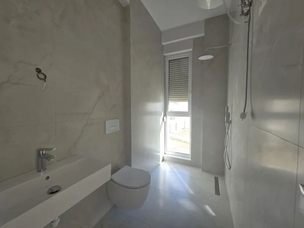 Vile Ne Shitje Ne Farke (ID BV0133) Tirane