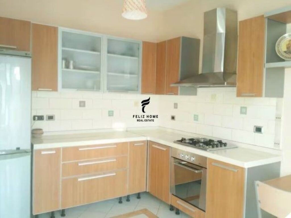 APPARTAMENTO IN AFFITTO 2+1 EX MERCATO ELETTRICO 45.000 LEKE FH-69862