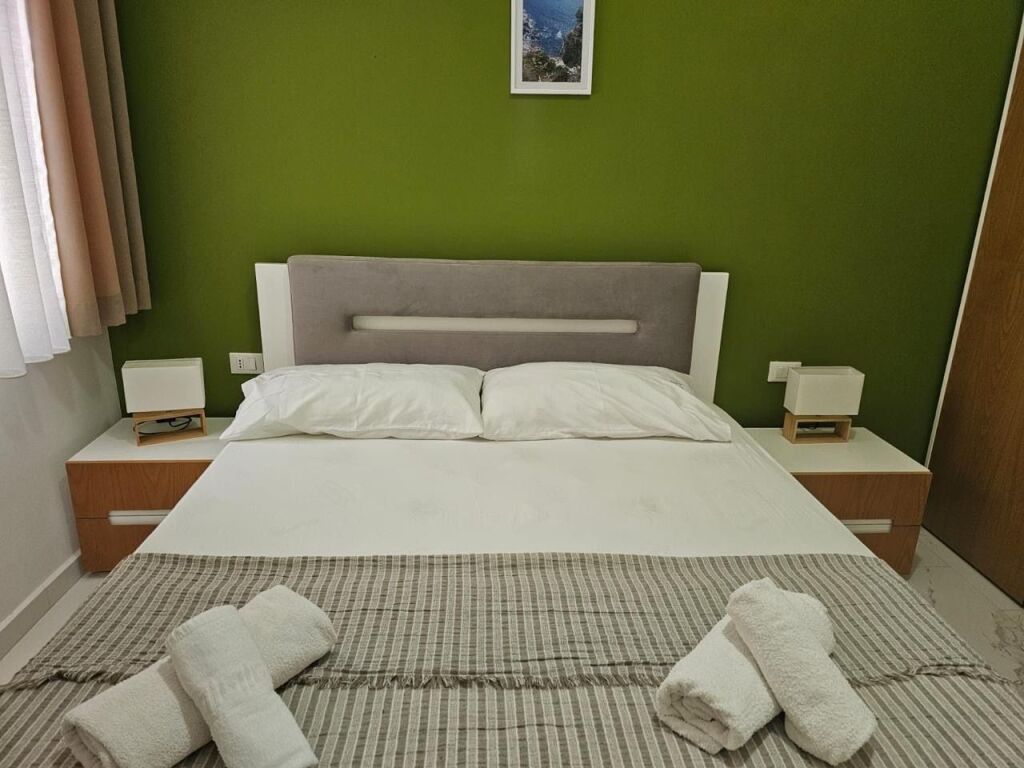 Vlore, Near Marina Bay | Cold Water Long-term rental, 1+1 with sea view.