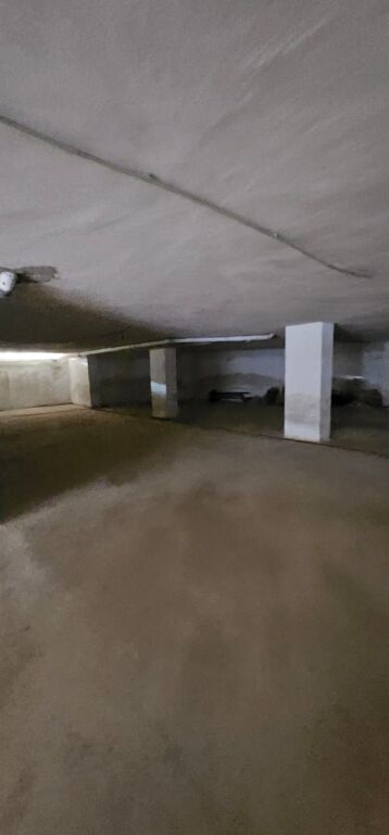 SHITET 10 GARAZHDE ME HYRJE TE DEDIKUAR PLAZH DURRES KOMPLEKSI TOCAK RRUGA DYRESORE