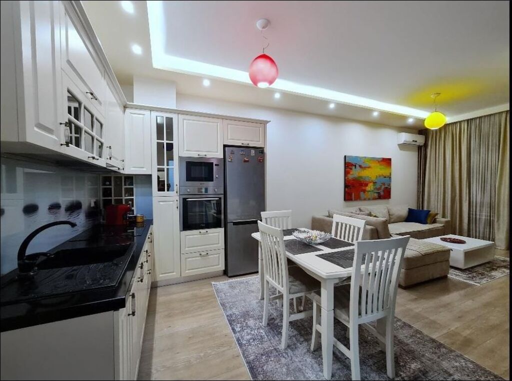 APARTAMENT 1+1 ME QIRA KOMUNA E PARISIT