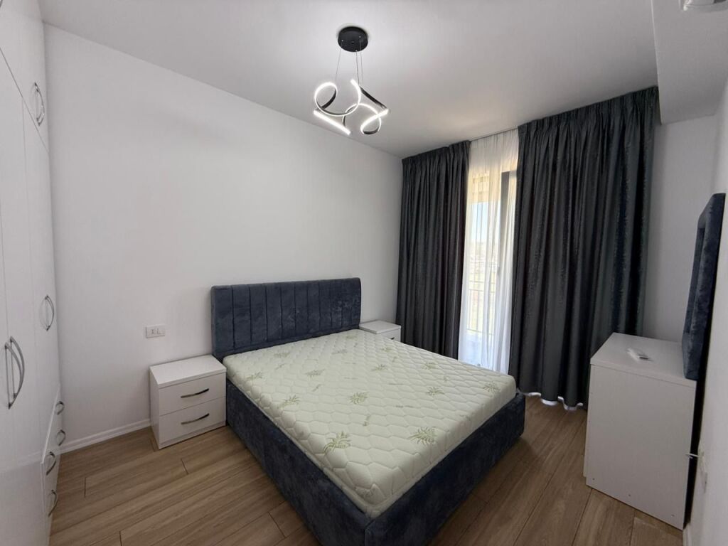 Ap me qera 1+1+post park te Urban Gate Astir