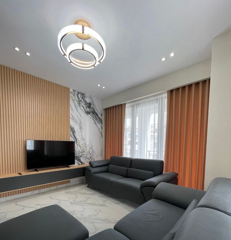 Apartament per shitje 2+1+verande ne Astir