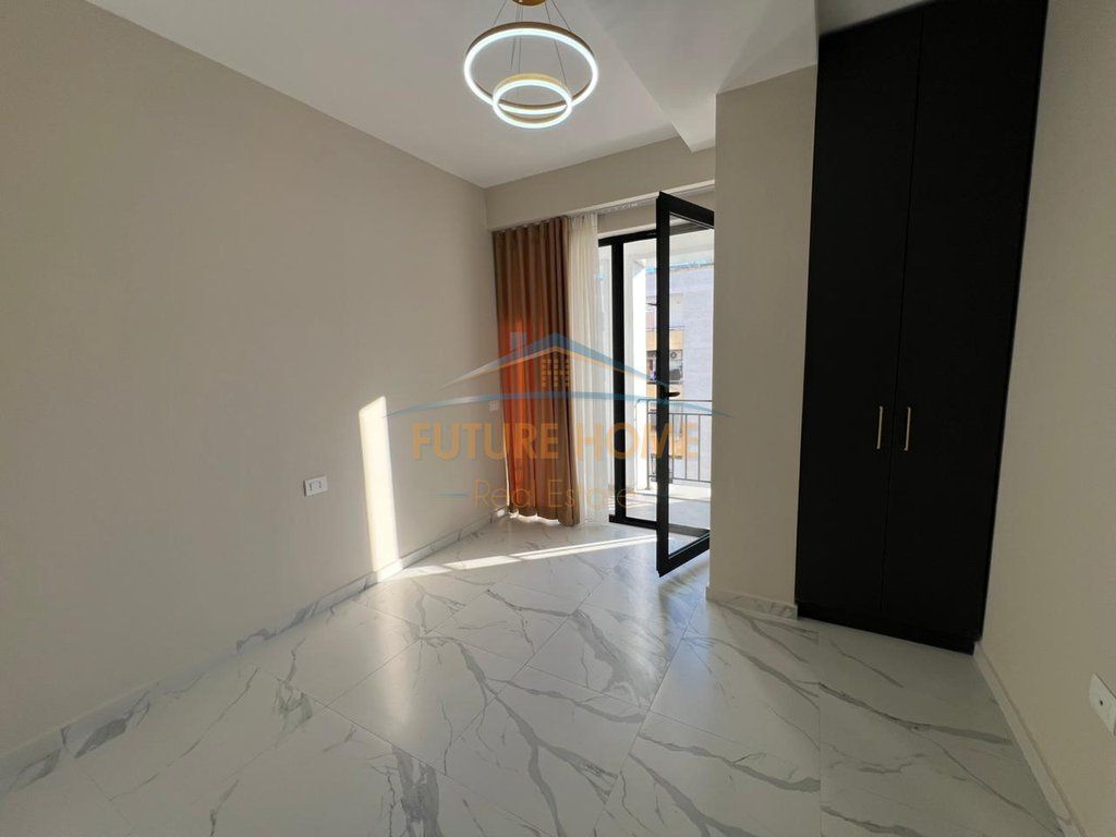 Shitet, Apartament 2+1+Verande, ''Urban Gate'' Residence, Unaza e re, Tirane