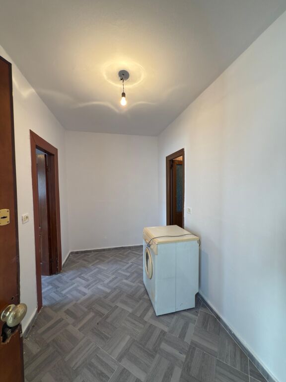 🏠 SHITET – Apartament 1+1 | Irfan Tomini (pranë Big Market)