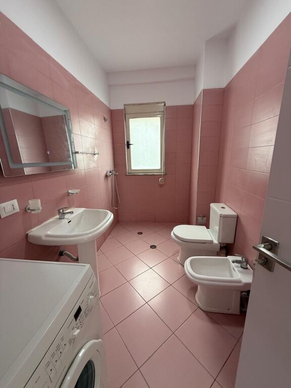 Apartament 2+1 per shitje te Eleonora, prane Mbikalimit te Komunes