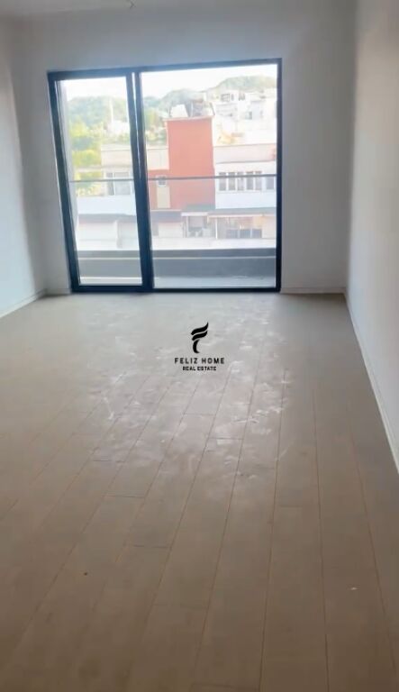 OFFICE FOR RENT 120 M2 PARIS MUNICIPALITY 120,000 LEKE  FH-69926