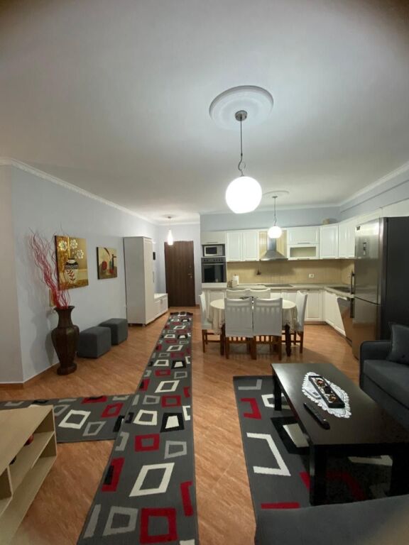 Affitto | Apartament 2 + 1 | Astir | 500 €/mese