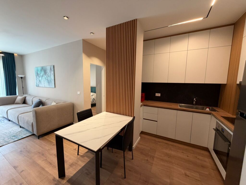 Apartament per qera tek Liqeni i Thate
