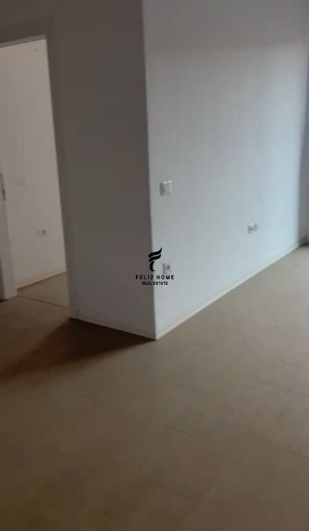 OFFICE FOR RENT 120 M2 PARIS MUNICIPALITY 120,000 LEKE  FH-69926