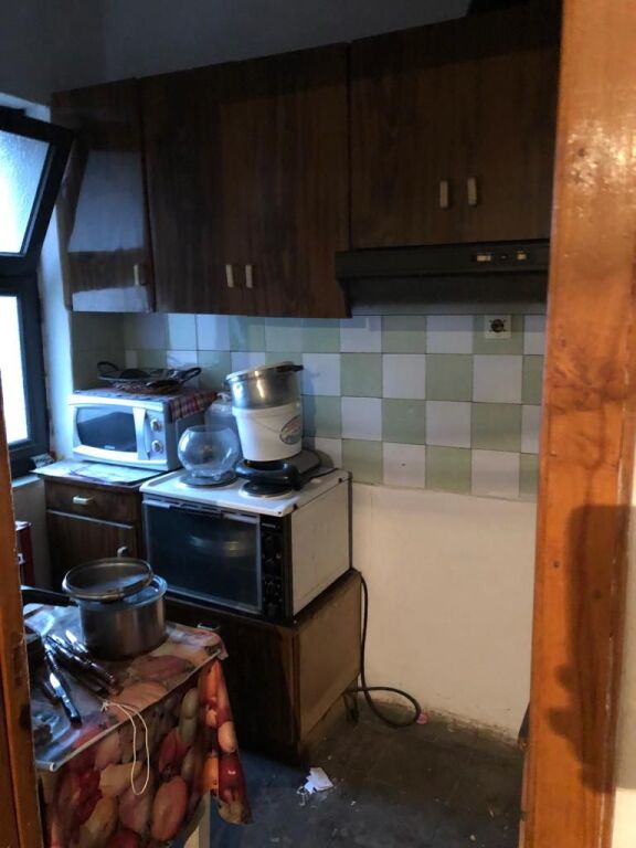 🏢Tek Marteniteti i Ri”Koco Glozheni” shitet apartament 2+1, 12,000,000Leke