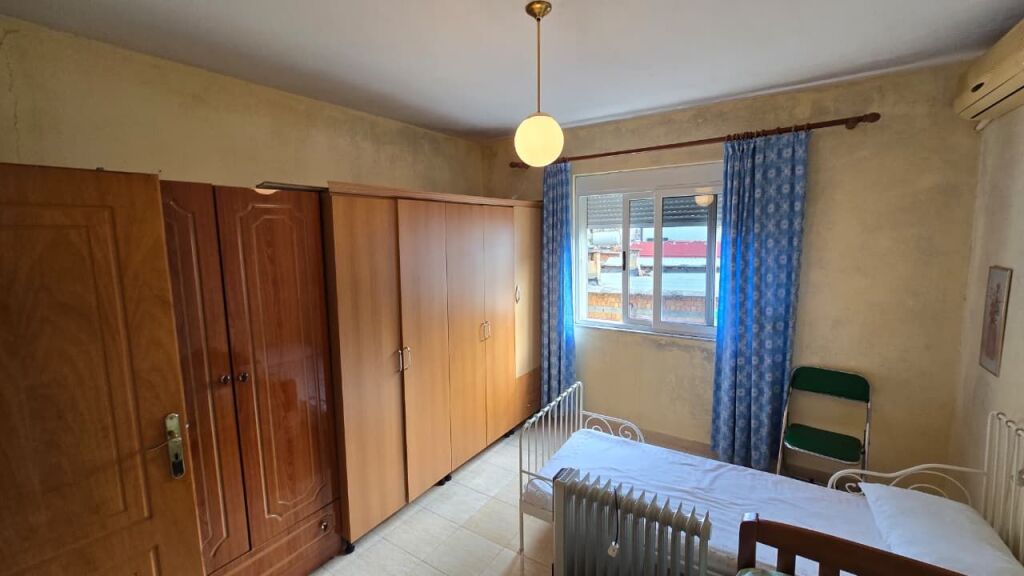 Apartment 1+1 for sale Ali Demi in Tirana
