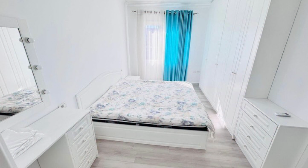 21 DHJETORI, pas INXHINIERISE SE NDERTIMIT, A shesim apartament 2+1+2 me garazhd