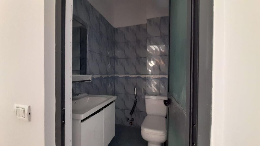 SHITET APARTAMENT 2+1+ 2 TUALETE +BALLKON GOLEM PRAN BONITA 2