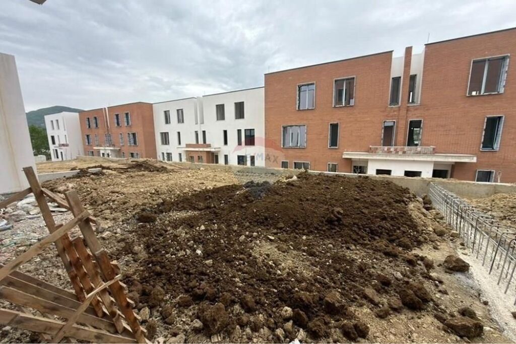 DUPLEX PER SHITJE,PICADILLY RESIDENCE TEG