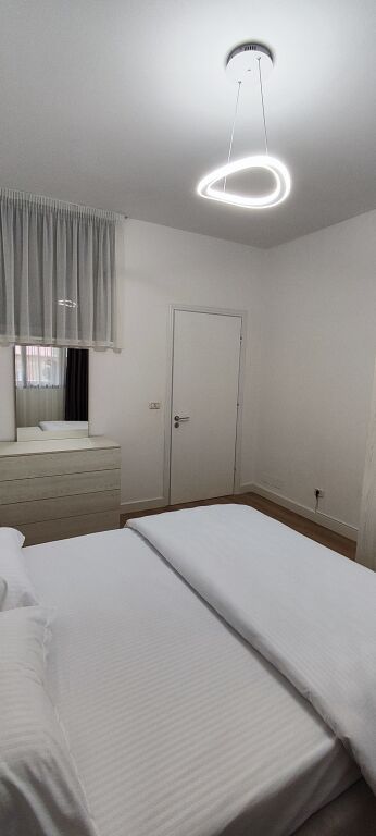 Apartament me qera 1+1 te c islam Alla Myslym