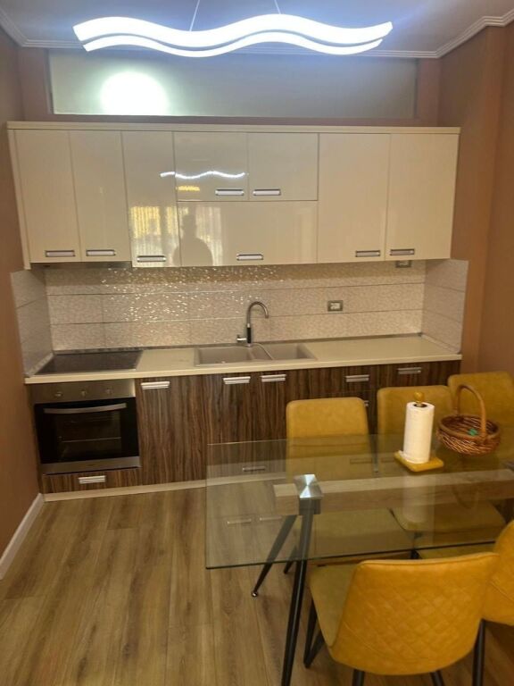 2+1 for rent Botanical Garden