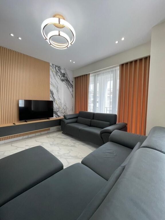 Apartament 2+1+ verande per shitje te Urban Gate