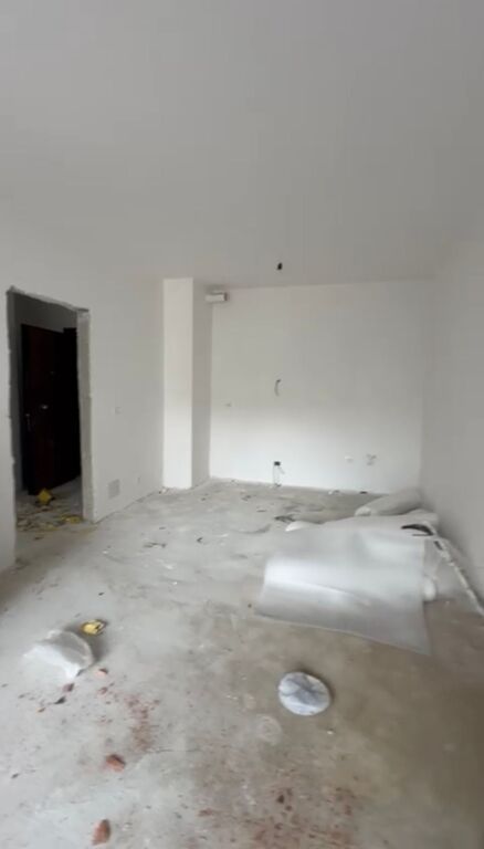 Apartament ne shitje 1+1 Univers City