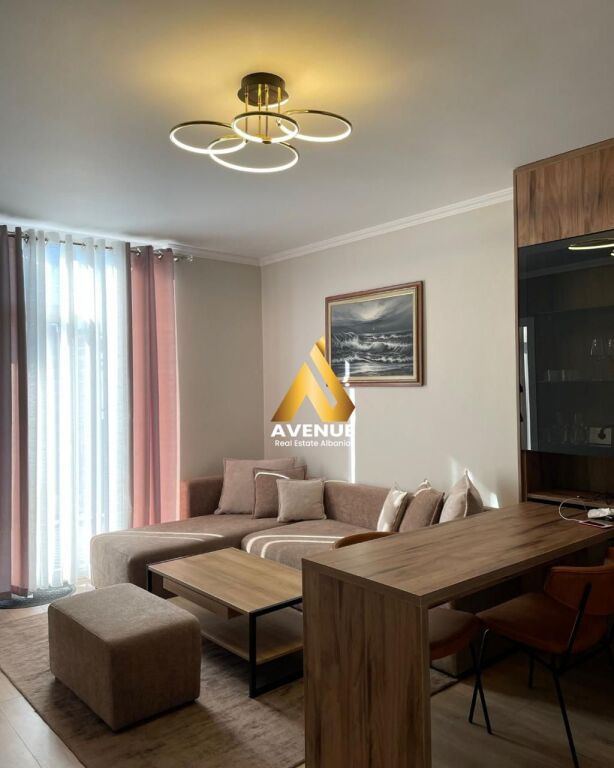 Apartament 2+1 me qira  ne Yzberisht, prane Grand Gallery, Tirane