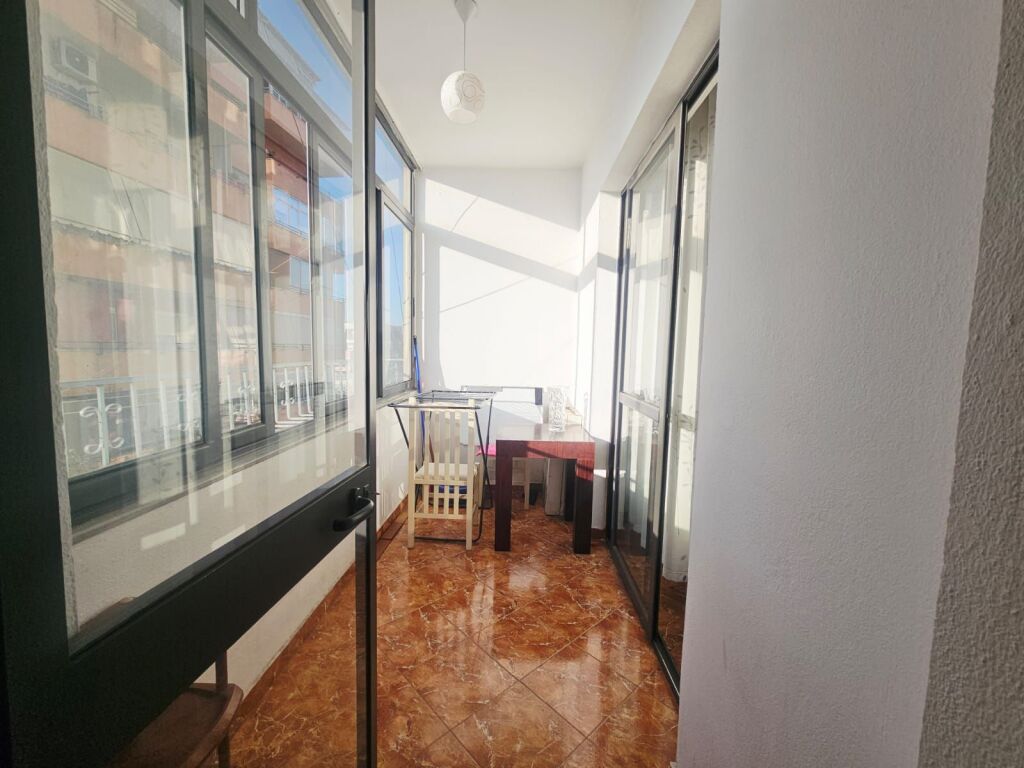 Jepet me qira 1+1 te mbikalimi Kristal