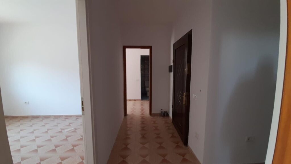 SHITET APARTAMENT 2+1+ 2 TUALETE +BALLKON GOLEM PRAN BONITA 2