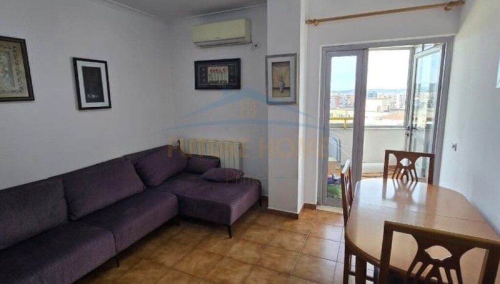 Qera , Apartament 1+1 , Rruga e kavajes..