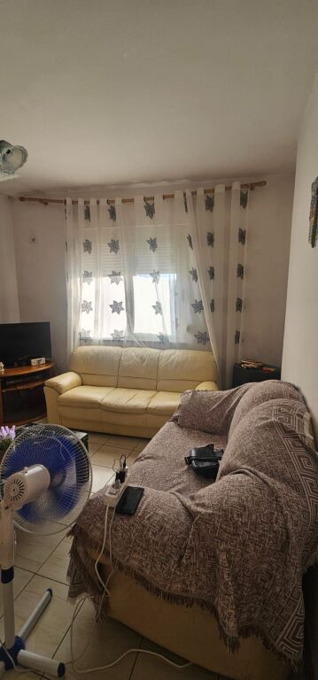 SHITET APARTAMENT 2+1 QENDER DURRES