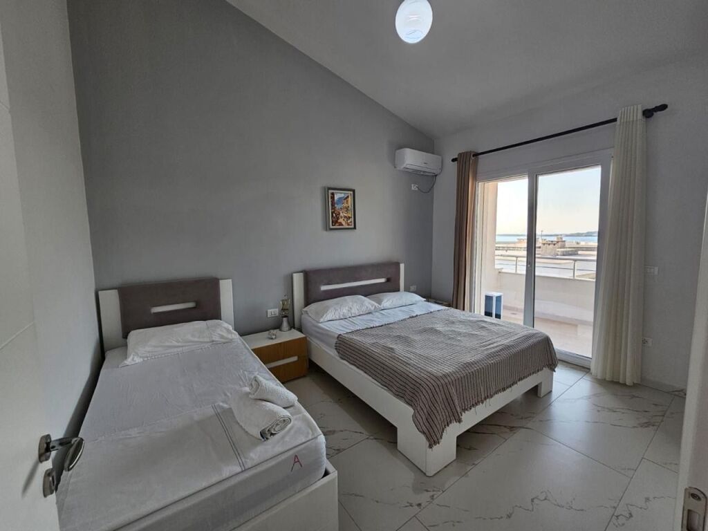 Vlore, near Marina Bay | Cold Water. Long-term rental, 1+1 balcony with sea view.