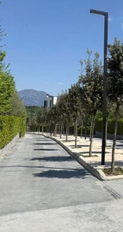 APARTAMENT 3+1+2+POST PARKIMI ME QERA