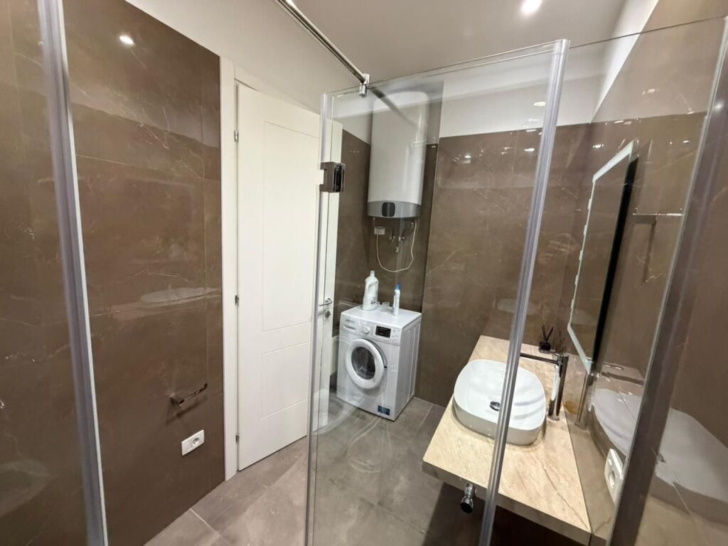 📣 Apartment 2+1+2 with parking for rent 📍 Delijorgji Complex, “Kavajës” Street💶 Price: 120,000 lek/month