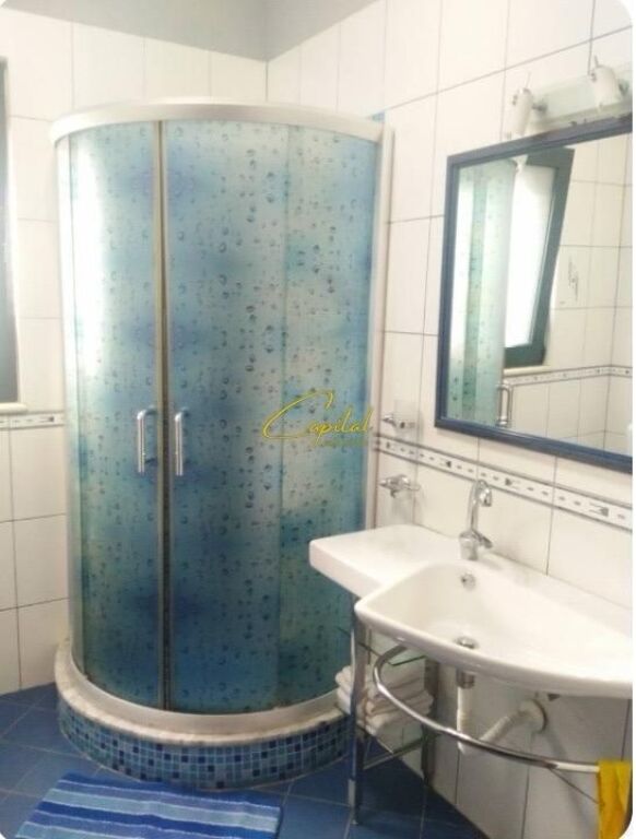 APARTAMENT ME QIRA 2+1 ISH TREGU ELEKTRIK 45.000 LEKE