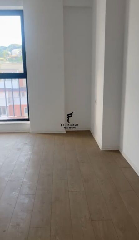 OFFICE FOR RENT 120 M2 PARIS MUNICIPALITY 120,000 LEKE  FH-69926