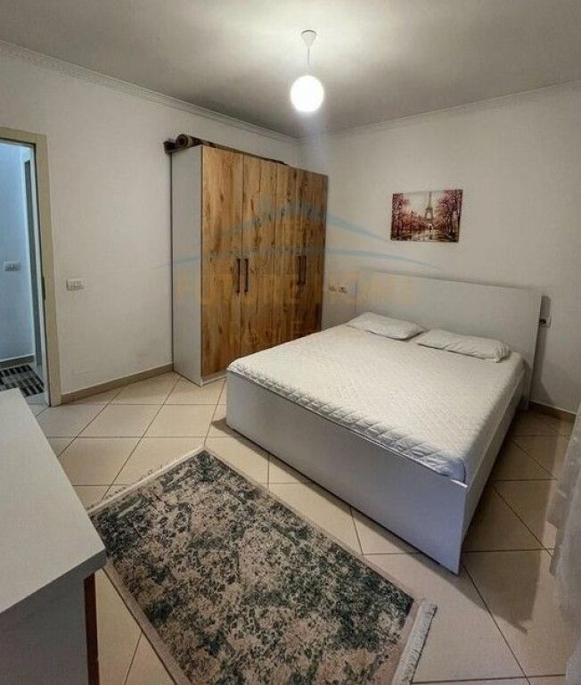 Qera, Apartament 2+1+2, Selitë