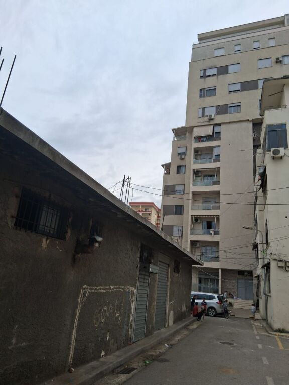 SHITET APARTAMENT 2+1+2 + BALLKON SHKOLLA MARIE KACULINI DURRES