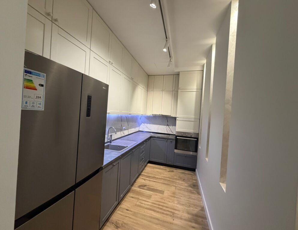 Jepet Apartament me qera