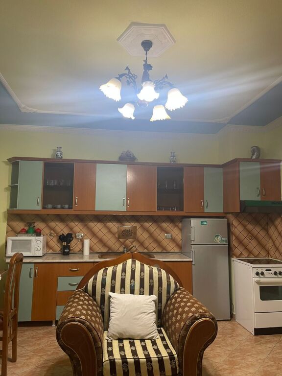 🏢Don Bosko,perballe Vizion Plus jepet me qera apartament ,1+1,i mobiluar 50,000Leke   