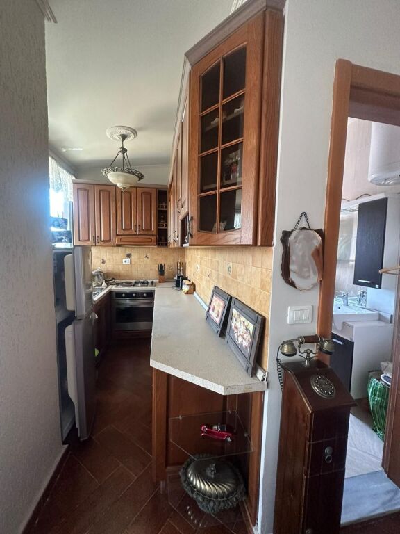 2 apartamente ne Golem