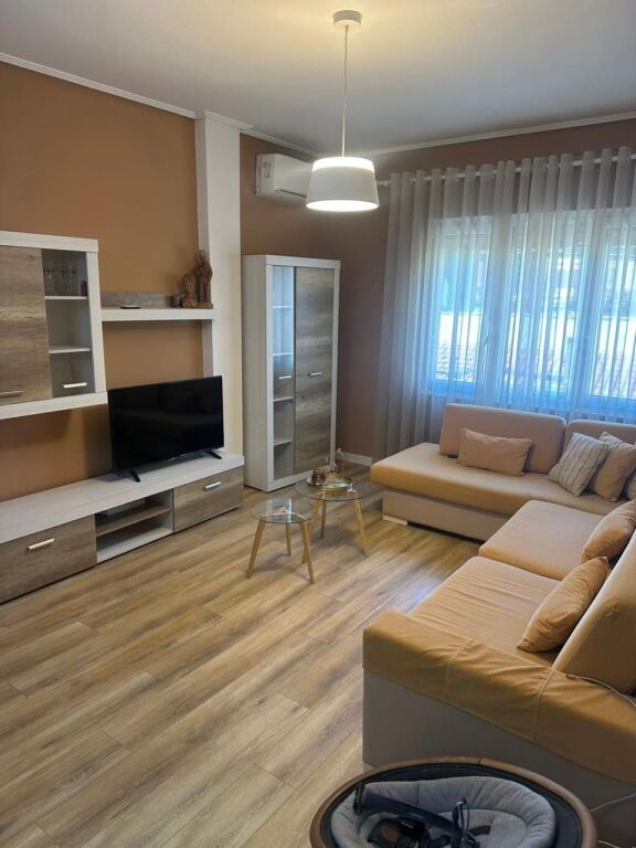 2+1 for rent Botanical Garden