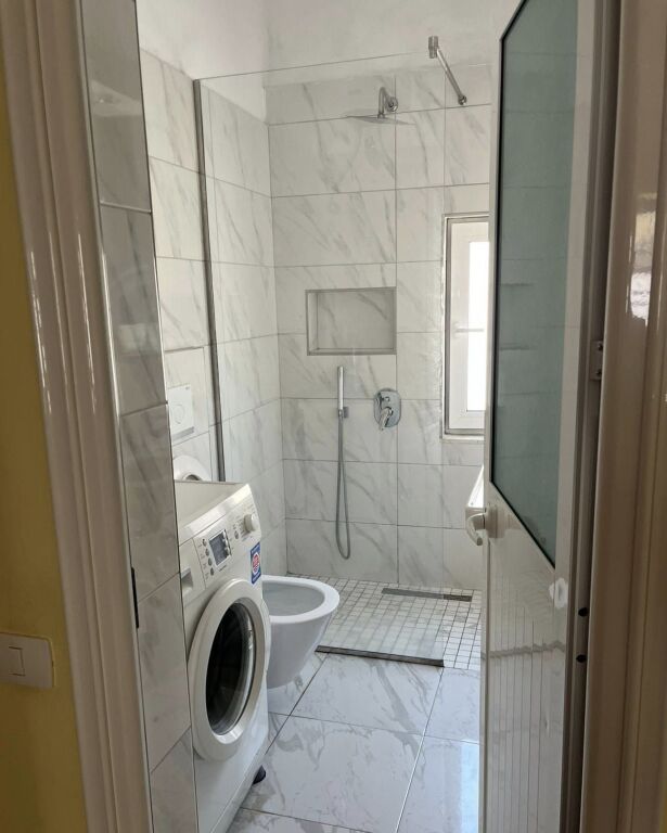 GARSIONERE 28000 LEKE.PRANE EKONOMIKUT