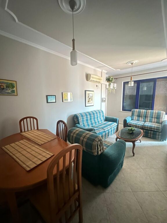 2 apartamente ne Golem