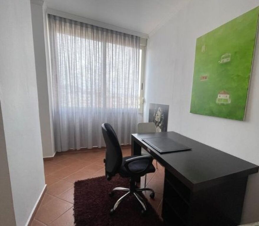 Jepet me qera Apartament 2+1