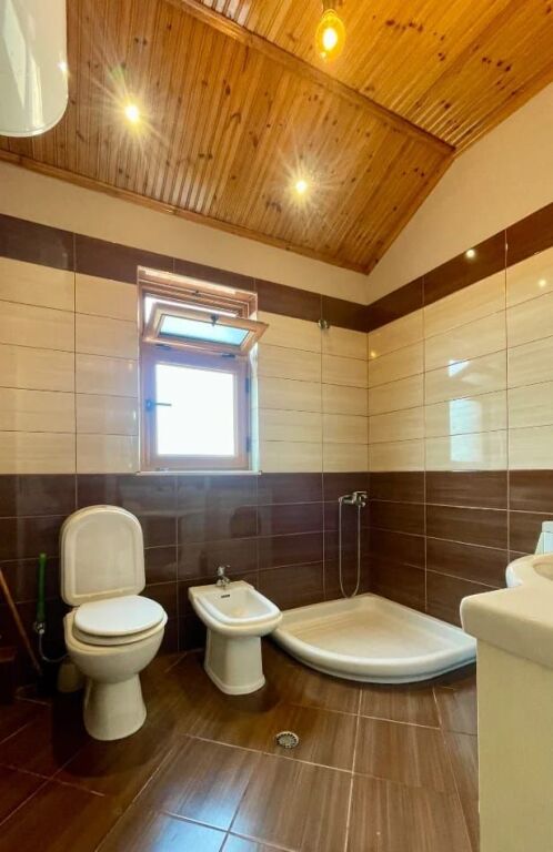 Qera | Vilë 2 + 1 | Rruga Dritan Hoxha | 500 €/muaj