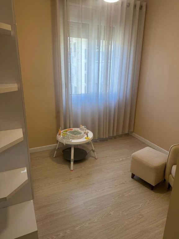 2+1 for rent Botanical Garden