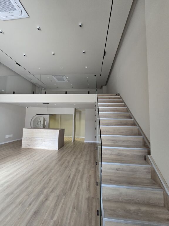 Shop for rent in Delijorgji