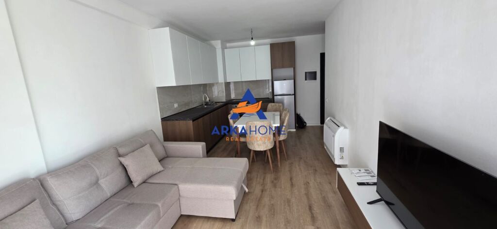 JEPET ME QERA APARTAMENT 2+1+BALLKON "UNIVERS CITY" 50.000 LEKE